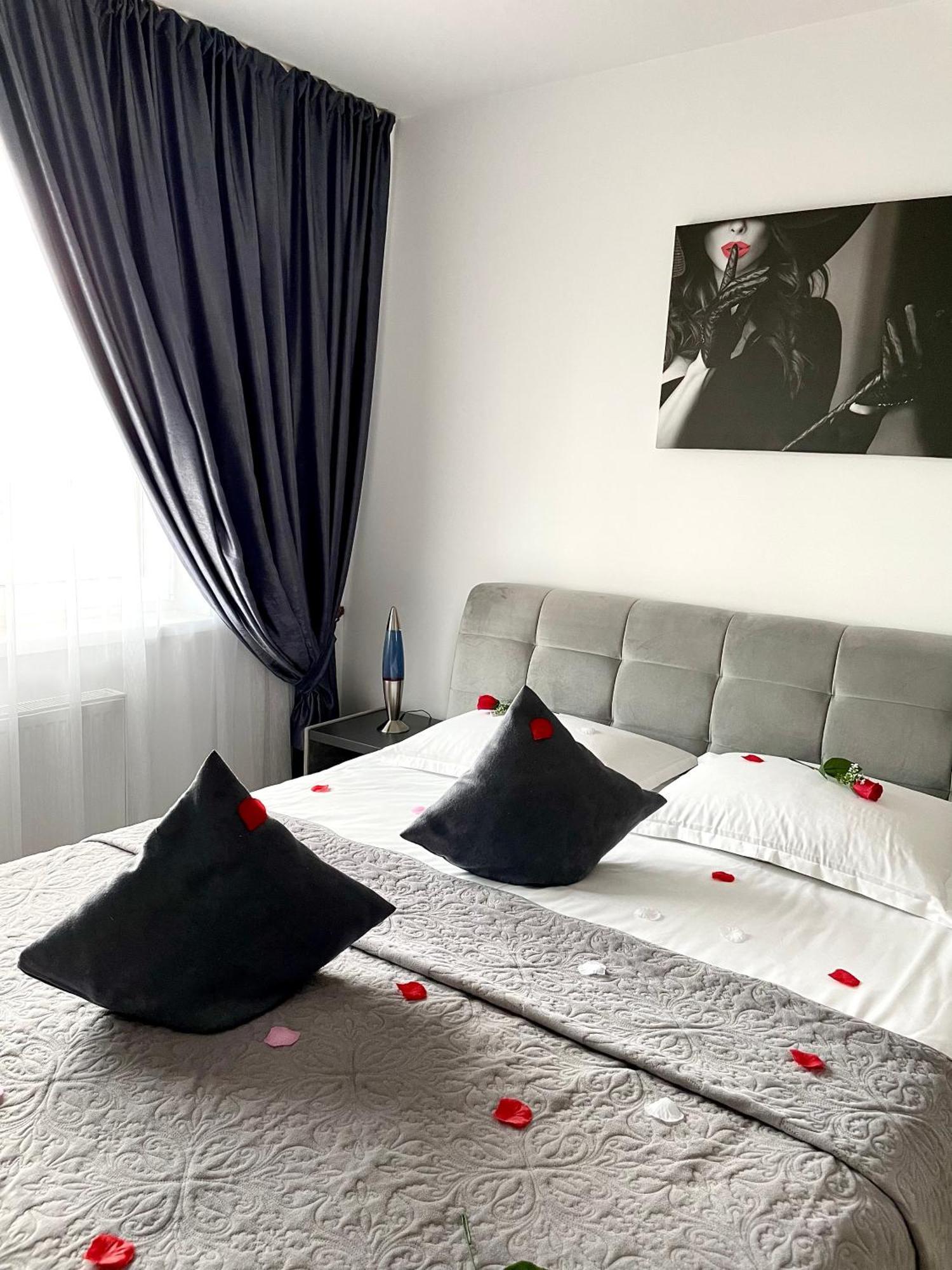 Apartamente Lux Sya Residence Μπρασόβ Εξωτερικό φωτογραφία